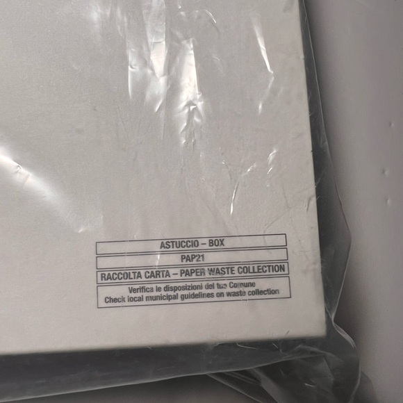 Tom Ford Black Filtering Acetate Cat-Eye Glasses - Picture 11 of 14